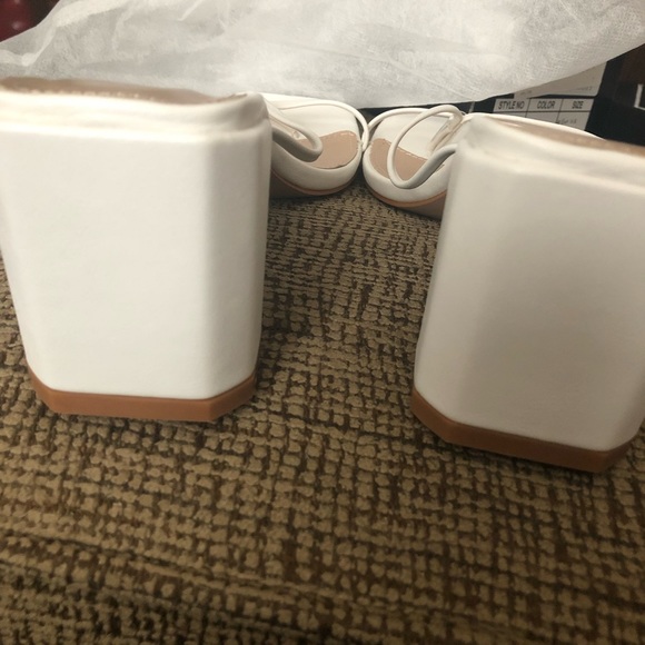 Nasty Gal Mule be back Strappy Block Heeled Mule White Size 7 - Picture 6 of 9